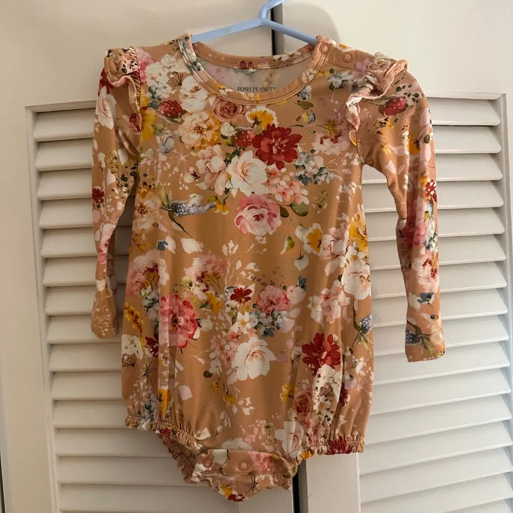 Posh Peanut Floral Bubble Romper Celia - Picture 1 of 6